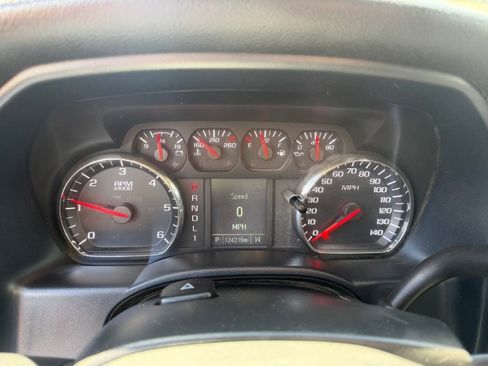 Used 2018 Chevrolet Silverado 3500 W/T w/ WT Convenience Package AWD/4WD image 4