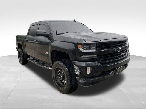 Used 2016 Chevrolet Silverado 1500 LTZ Z71 w/ LTZ Plus Package AWD/4WD image 3