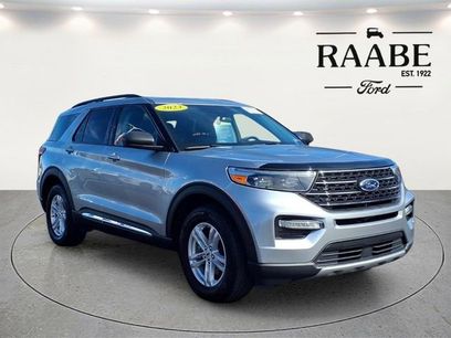 Certified 2023 Ford Explorer XLT w/ Equipment Group 202A