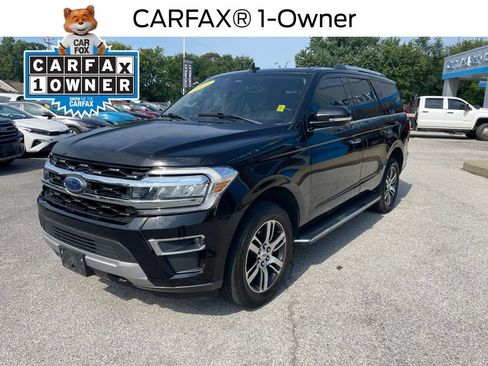 Used 2023 Ford Expedition Limited AWD/4WD image 3