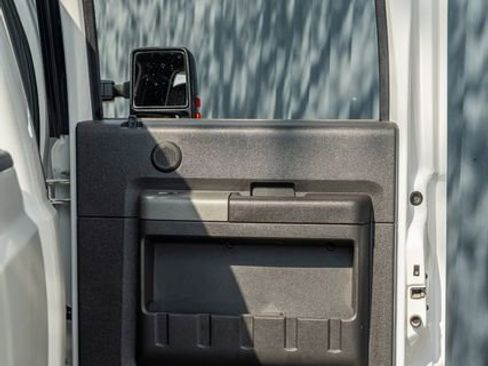 Used 2011 Ford F350 Lariat w/ Lariat Interior Pkg image 39