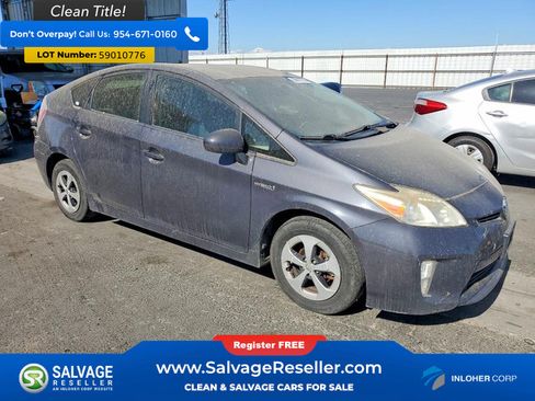 Used 2013 Toyota Prius Two FWD image 5