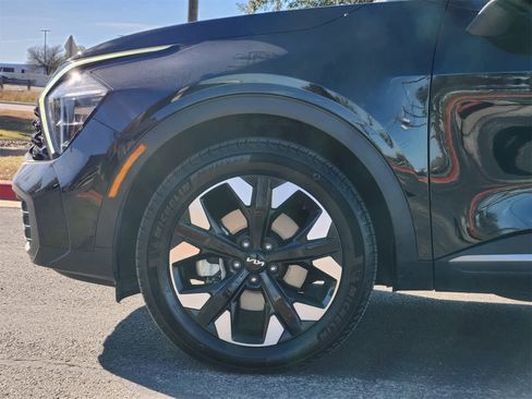 Certified 2023 Kia Sportage X-Line w/ X-Line Premium Package image 4