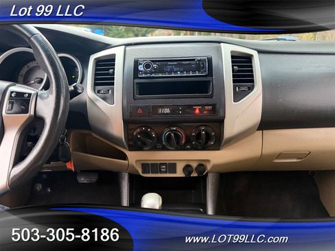 Used 2012 Toyota Tacoma PreRunner w/ SR5 Pkg image 14