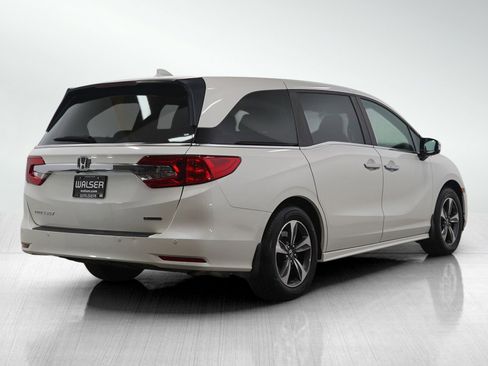 Used 2018 Honda Odyssey Touring image 5