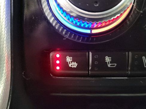 Used 2023 GMC Yukon Denali image 25