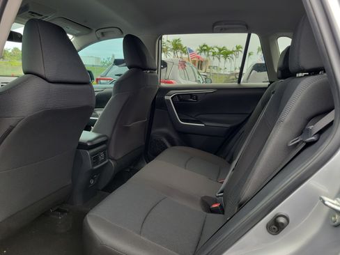 Used 2024 Toyota RAV4 LE FWD image 18