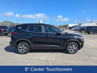 Used 2021 Kia Seltos S video 3