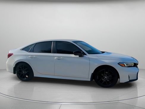 Used 2025 Honda Civic Sport image 34
