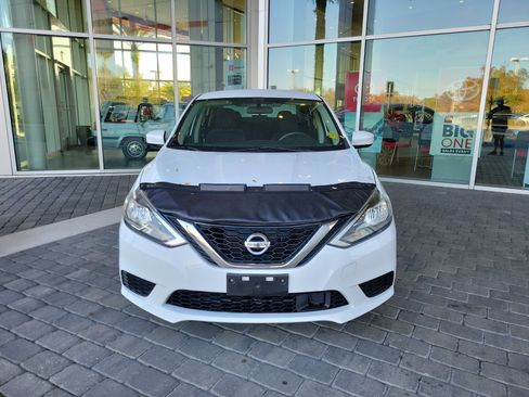 Used 2018 Nissan Sentra SV image 9