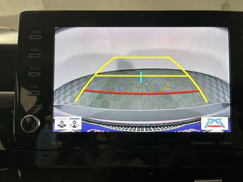 Used 2022 Toyota Camry XSE FWD image 19