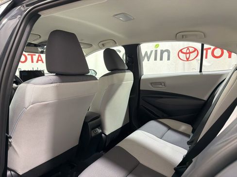 Used 2026 Toyota Corolla LE FWD image 21