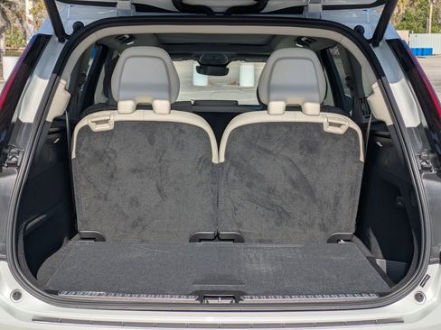 New 2026 Volvo XC90 T8 Ultra w/ Protection Package Premier AWD/4WD image 13