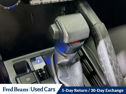 Used 2024 Toyota Tacoma TRD Sport image 17