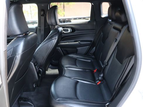 Used 2023 Jeep Compass High Altitude AWD/4WD image 23