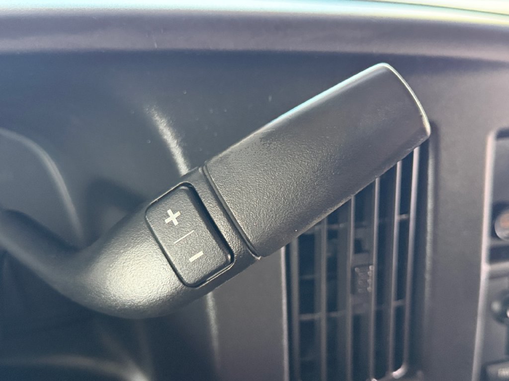 Used 2019 Chevrolet Express 3500 LS RWD image 15