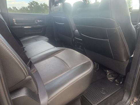 Used 2015 RAM 1500 Laramie w/ Convenience Group AWD/4WD image 23