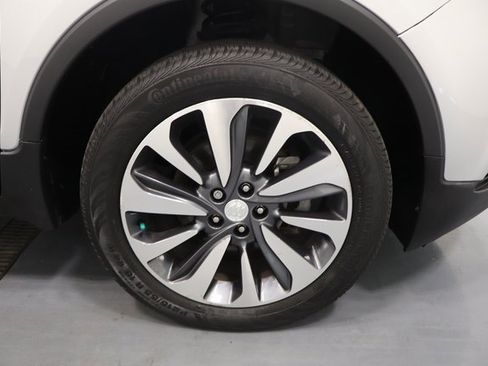 Used 2022 Buick Encore Preferred w/ Safety Package image 26