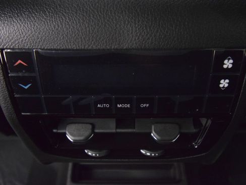 New 2026 Jeep Grand Cherokee L Laredo AWD/4WD image 36