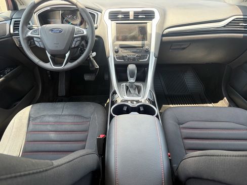Used 2016 Ford Fusion SE AWD/4WD image 27