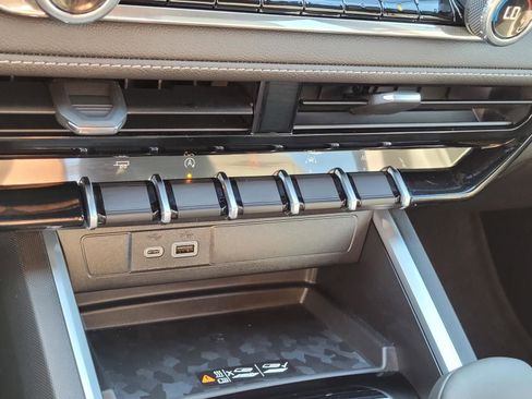 New 2026 Chevrolet Colorado LT w/ LT Convenience Package image 18