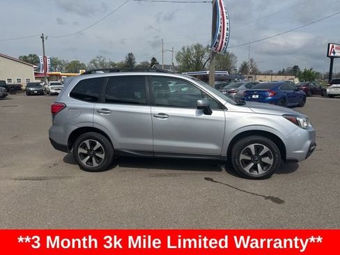Used 2018 Subaru Forester 2.5i Premium w/ All-Weather Package AWD/4WD image 2