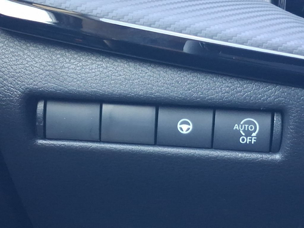 New 2027 Nissan Kicks SR w/ Cold Weather Package FWD image 26