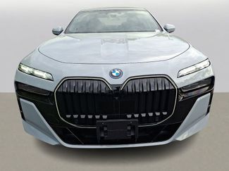 Used 2026 BMW 750e xDrive AWD/4WD video 2