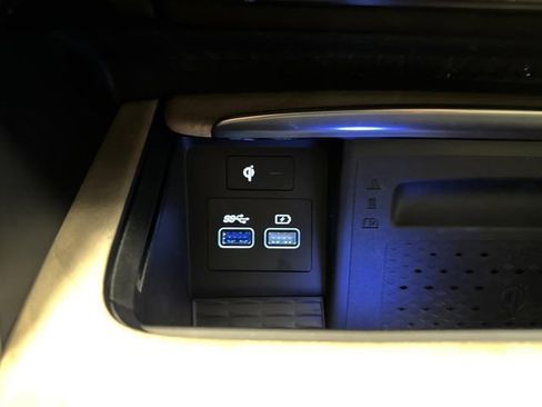 Used 2024 Genesis GV80 3.5T w/ Prestige Package image 26