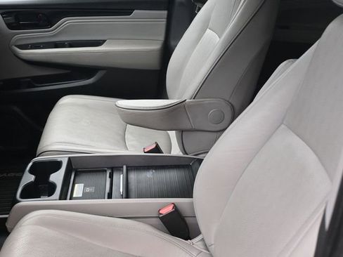 Used 2024 Honda Odyssey Elite image 21