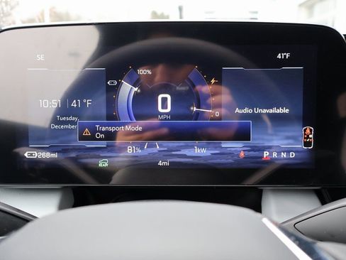 New 2026 Chevrolet Equinox EV LT w/ Convenience Package II FWD image 18