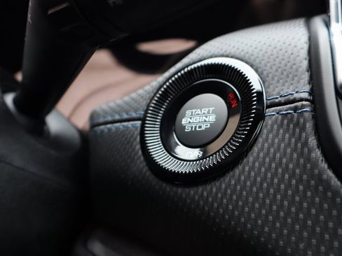 New 2025 Jeep Compass Latitude w/ Sun & Sound Group image 16