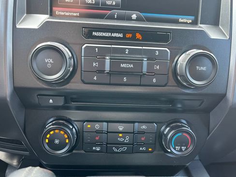 Used 2015 Ford F150 XLT w/ Equipment Group 302A Luxury AWD/4WD image 13