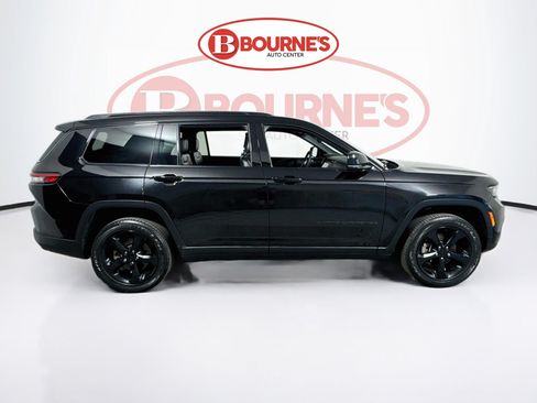 Used 2023 Jeep Grand Cherokee L Laredo AWD/4WD image 11