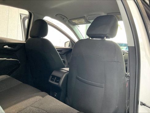 Used 2024 Chevrolet Equinox LT AWD/4WD image 19