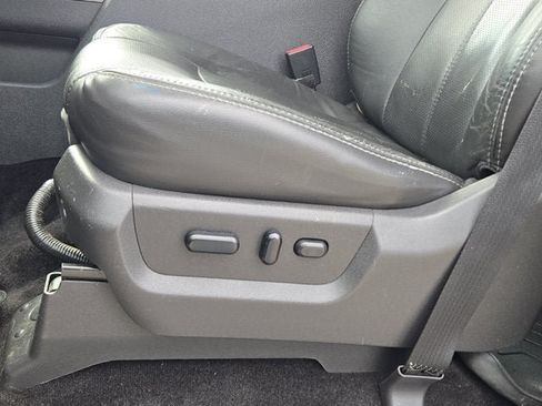 Used 2012 Ford F250 Lariat w/ Lariat Ultimate Pkg AWD/4WD image 25