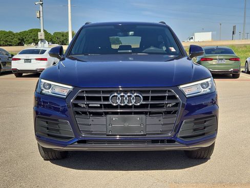 Used 2020 Audi Q5 2.0T Premium w/ Titanium Sport Package AWD/4WD image 10
