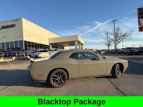 Used 2023 Dodge Challenger SXT w/ Blacktop Package image 4