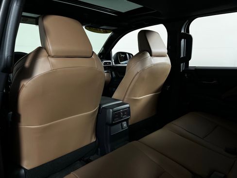 Certified 2025 Toyota 4Runner Limited image 25