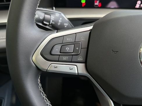 New 2026 Volkswagen Tiguan SE AWD/4WD image 21