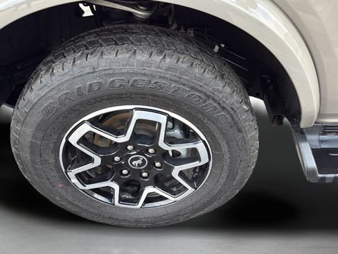 Certified 2025 Ford Bronco Outer Banks AWD/4WD image 52