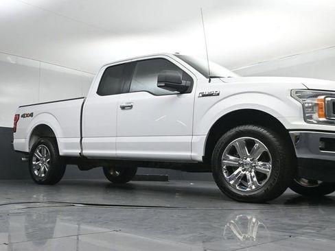 Certified 2018 Ford F150 XLT w/ Equipment Group 302A Luxury image 34