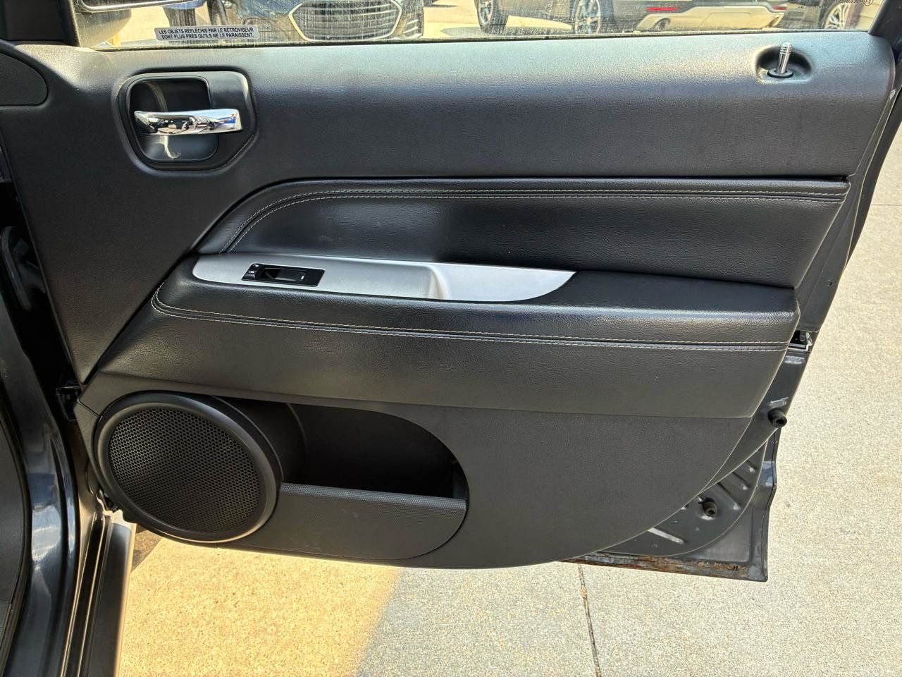 Used 2014 Jeep Compass FWD image 13