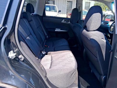 Used 2010 Subaru Forester 2.5X Premium image 21