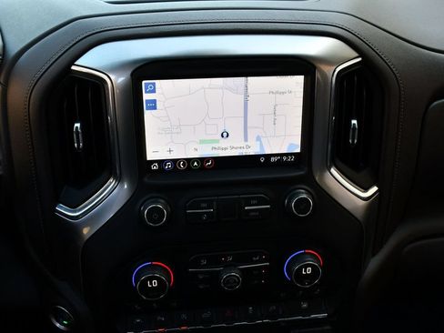 Used 2019 Chevrolet Silverado 1500 LTZ w/ LTZ Premium Package AWD/4WD image 53
