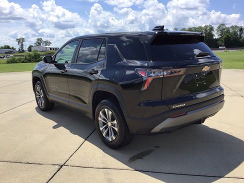 New 2026 Chevrolet Equinox LT w/ Convenience Package II image 6