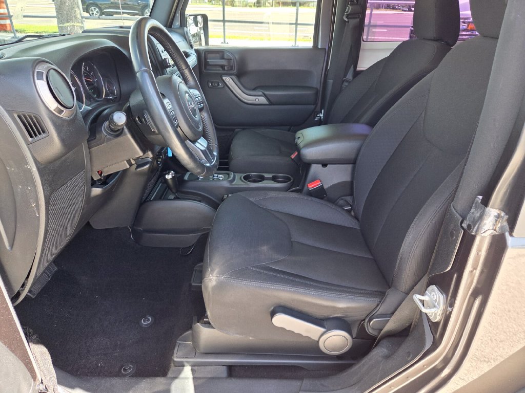Used 2016 Jeep Wrangler Sport w/ Quick Order Package 24S AWD/4WD image 5