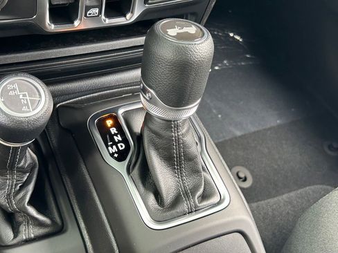 New 2024 Jeep Wrangler Unlimited Sahara AWD/4WD image 12