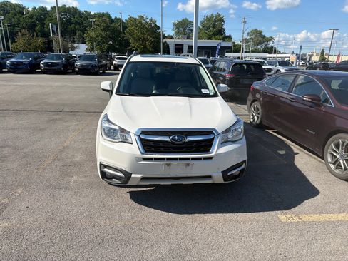 Used 2018 Subaru Forester 2.5i Limited AWD/4WD image 12