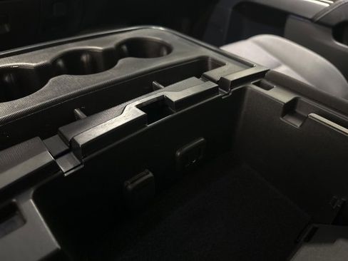 Used 2018 Chevrolet Silverado 1500 LT w/ Max Trailering Package image 26